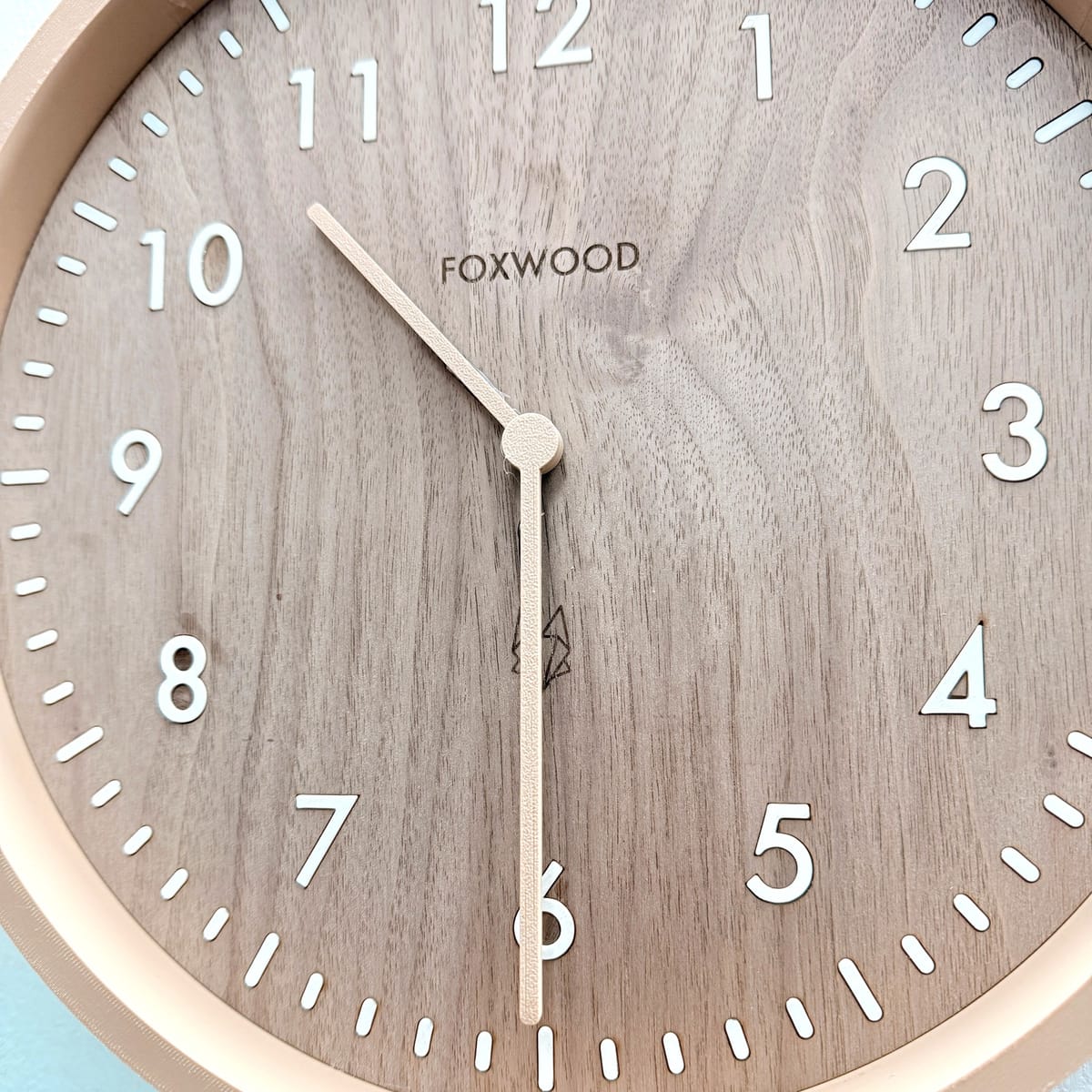 Unieke wandklok | hout & 3D-print | Ø 24,5 cm 6